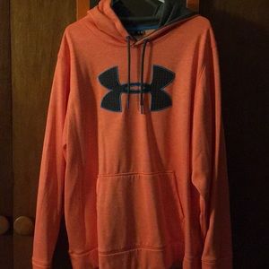 Men’s Under Armour hoodie